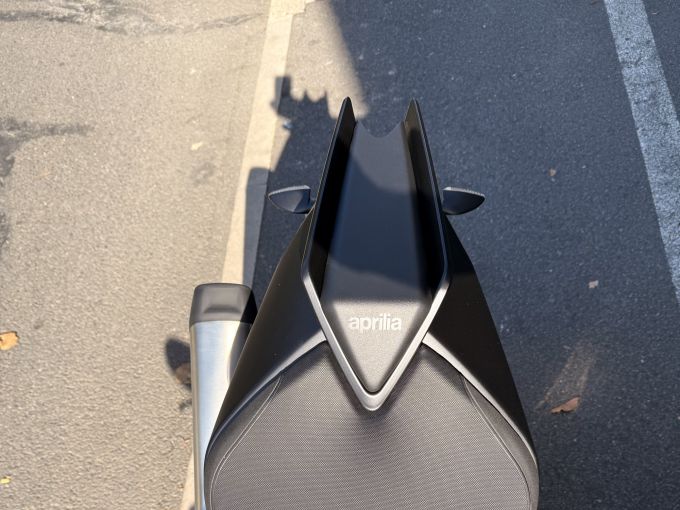 APRILIA RSV4 1100 FACTORY 4