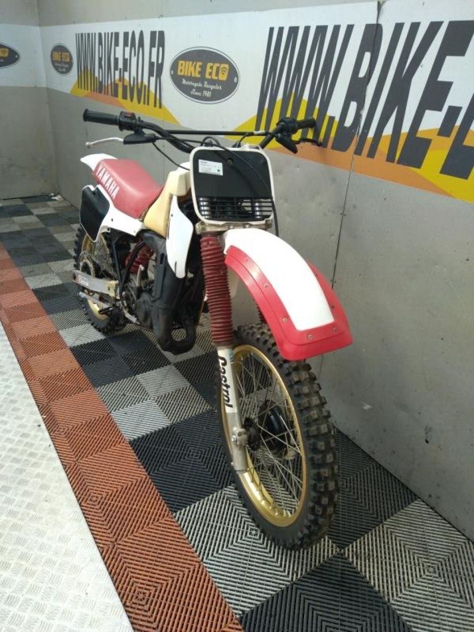 YAMAHA YZ 125 4