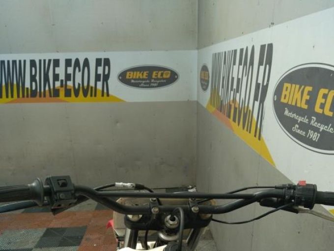 YAMAHA YZ 125 4