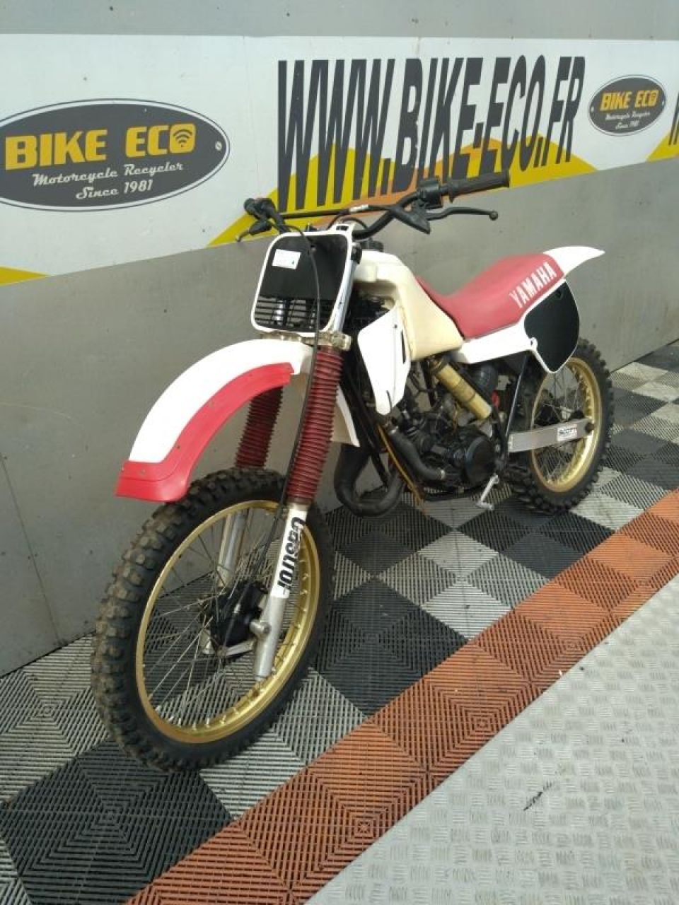 YAMAHA YZ 125 4