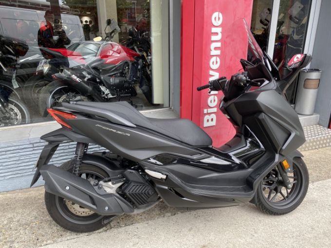 HONDA FORZA 125 ABS 4