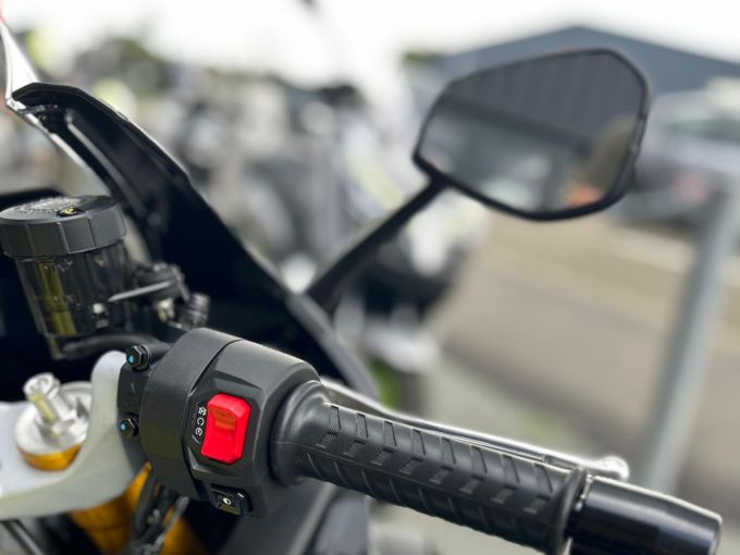 APRILIA RS 660 A2 4