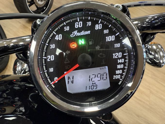 INDIAN SCOUT 1133 4