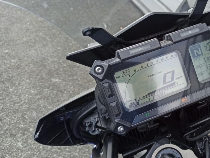 YAMAHA TRACER 9 4