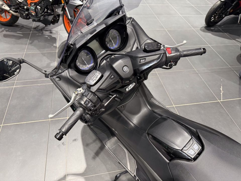 YAMAHA XP T-MAX 530 4