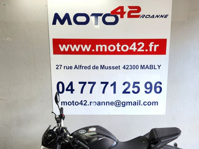 YAMAHA MT-125 4