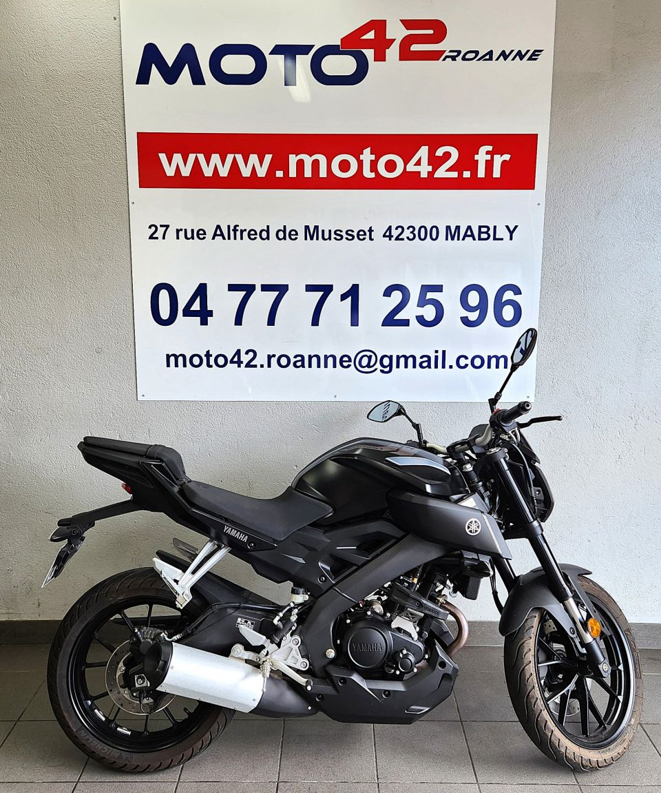 YAMAHA MT-125 4