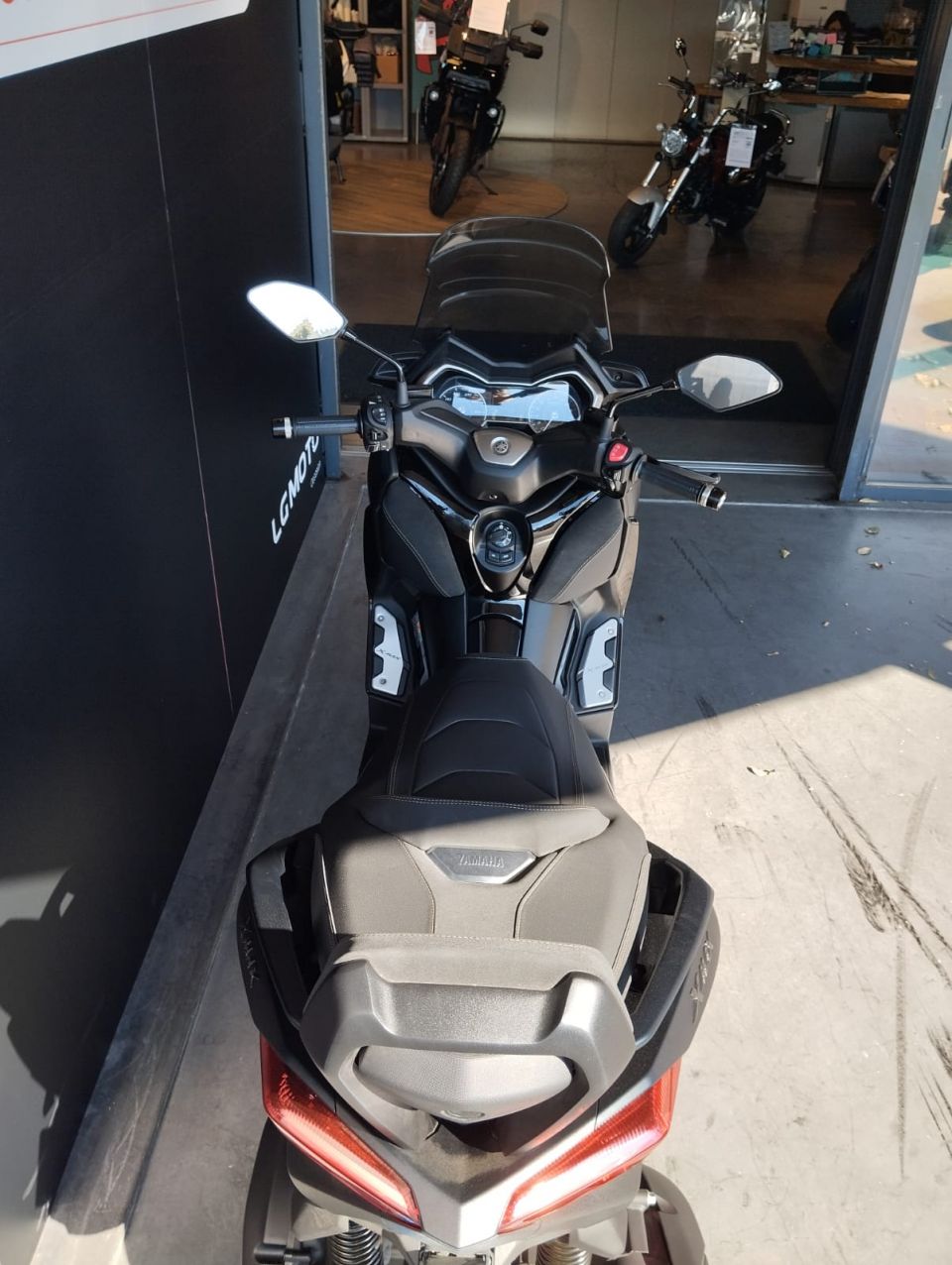 YAMAHA X-MAX 125 TECH MAX 4
