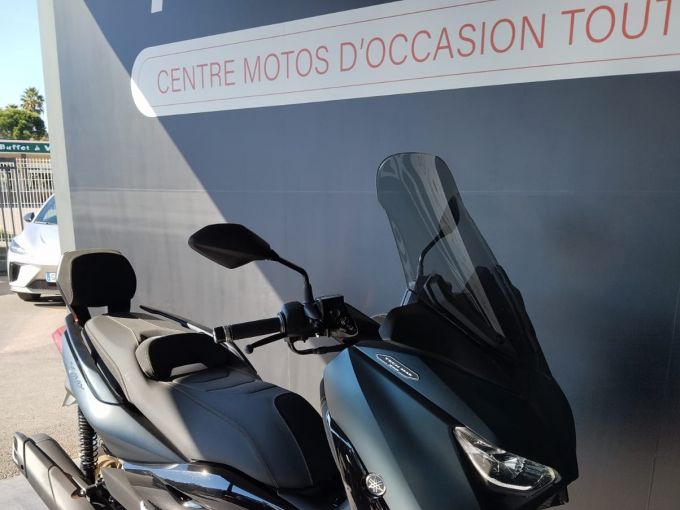 YAMAHA X-MAX 125 TECH MAX 4