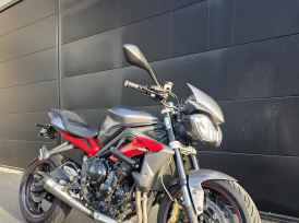 TRIUMPH STREET TRIPLE 675 R - 2013