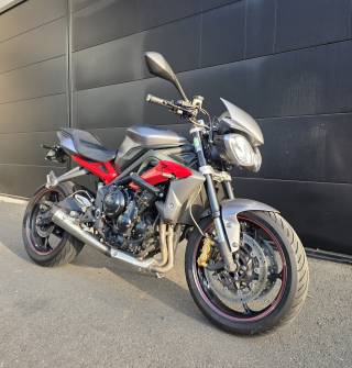 TRIUMPH STREET TRIPLE 675 R - 2013