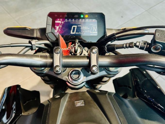 HONDA CB125R CB 125 R 4