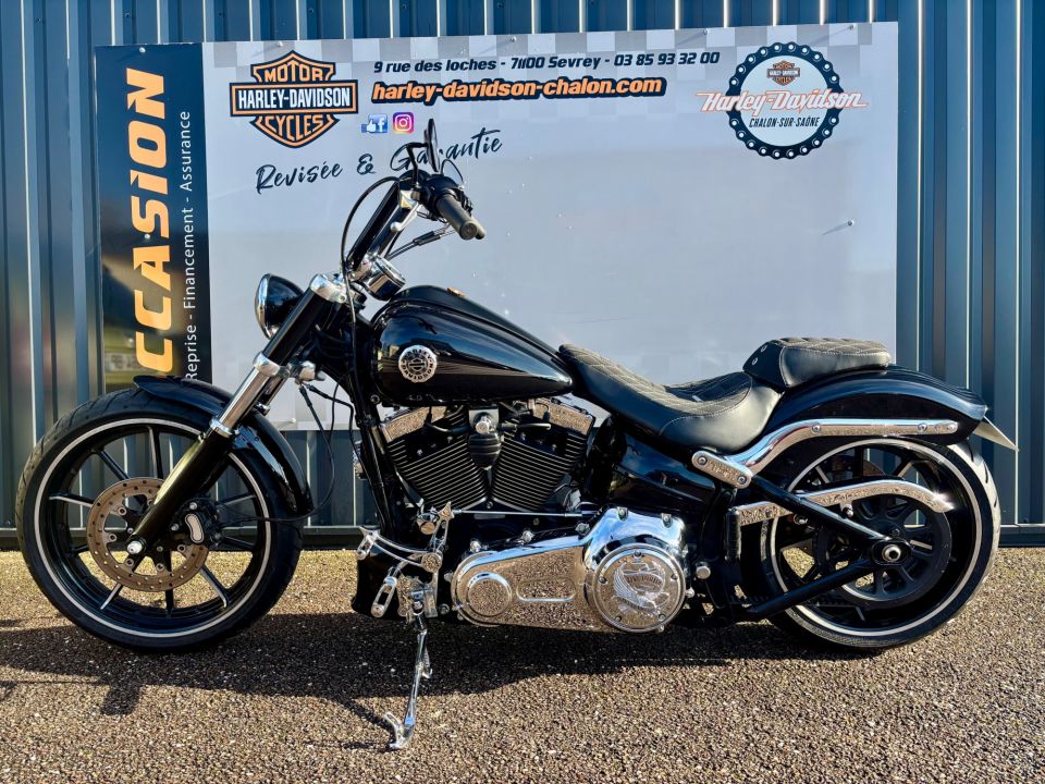HARLEY-DAVIDSON SOFTAIL BREAKOUT 1690 4