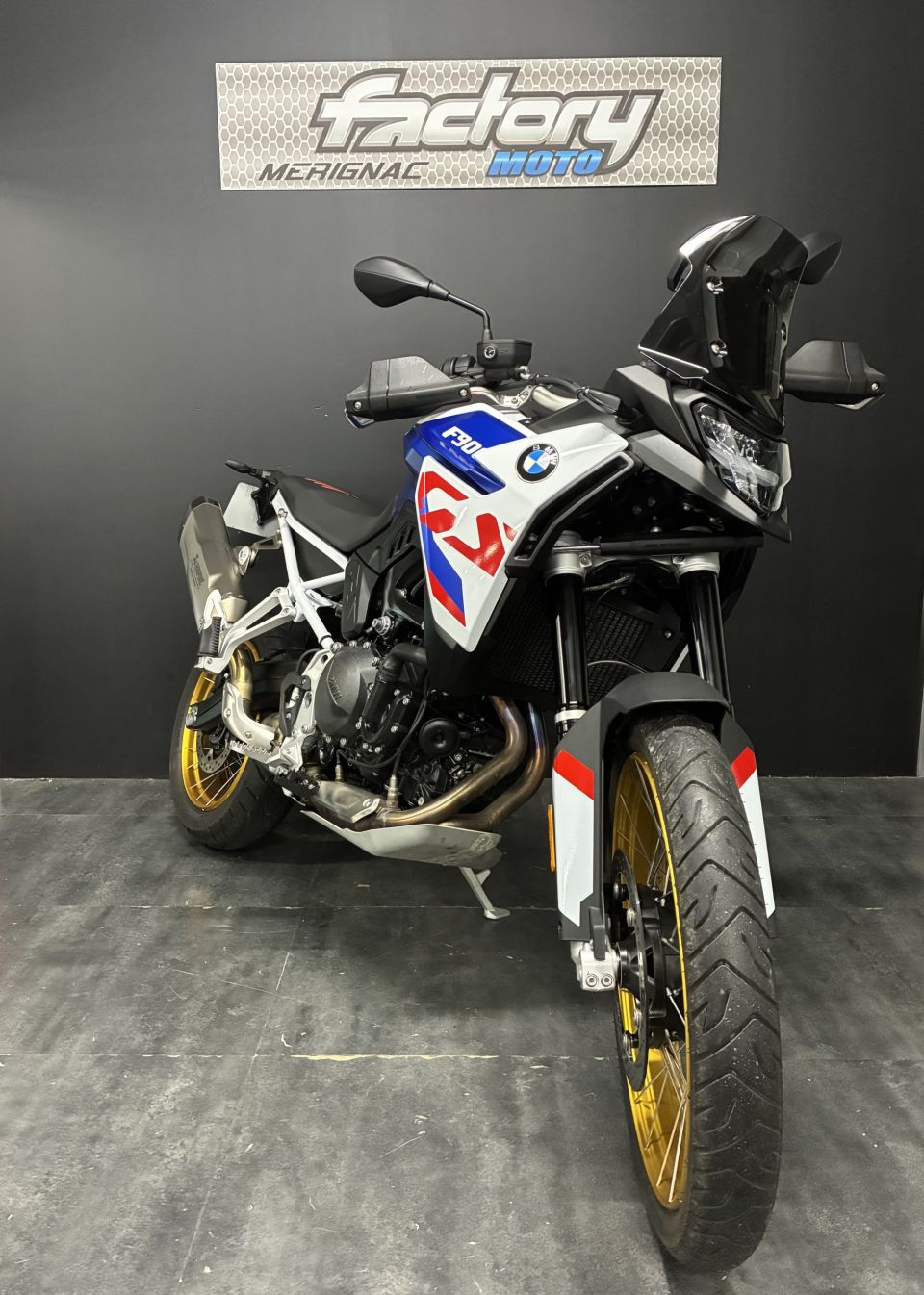 BMW F 900 GS 4