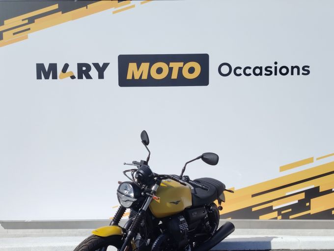MOTO GUZZI V7 STONE 4