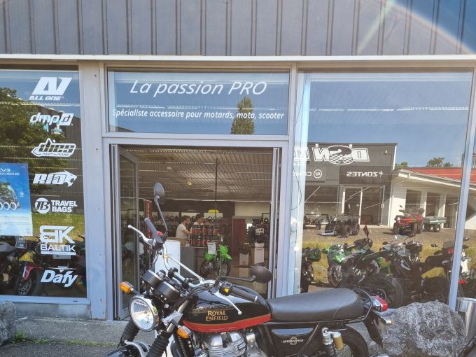 ROYAL ENFIELD INTERCEPTOR 4