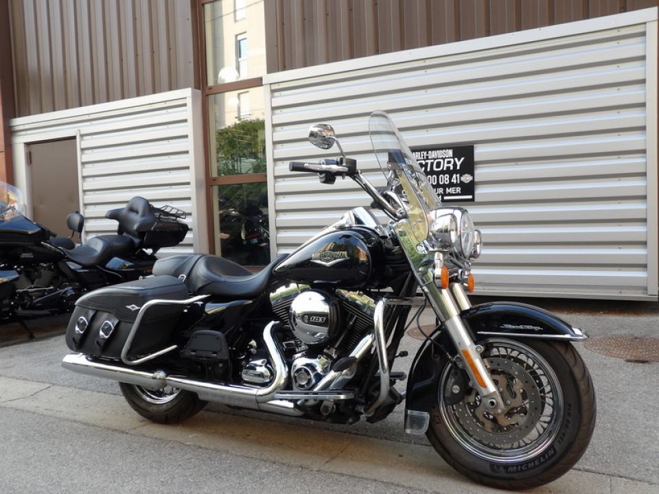 HARLEY-DAVIDSON TOURING ROAD KING 1690 4