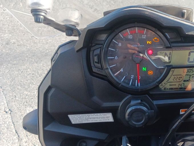 SUZUKI DL V-STROM 1000 4