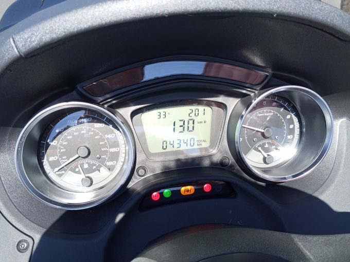 PIAGGIO MP3 500 HPE SPORT ADVANCED ABS ASR 4