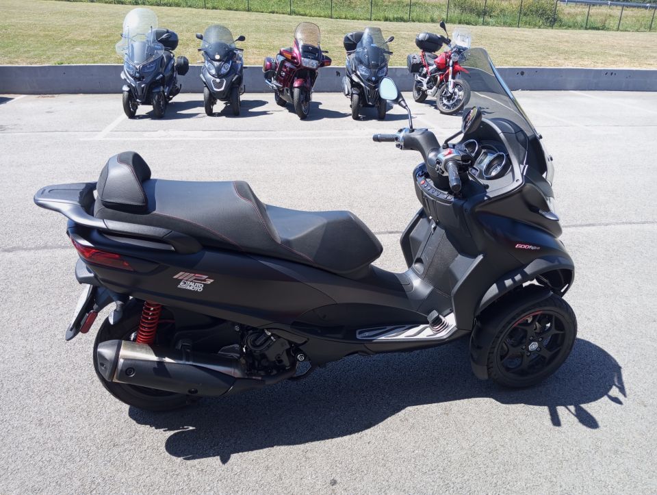 PIAGGIO MP3 500 HPE SPORT ADVANCED ABS ASR 4