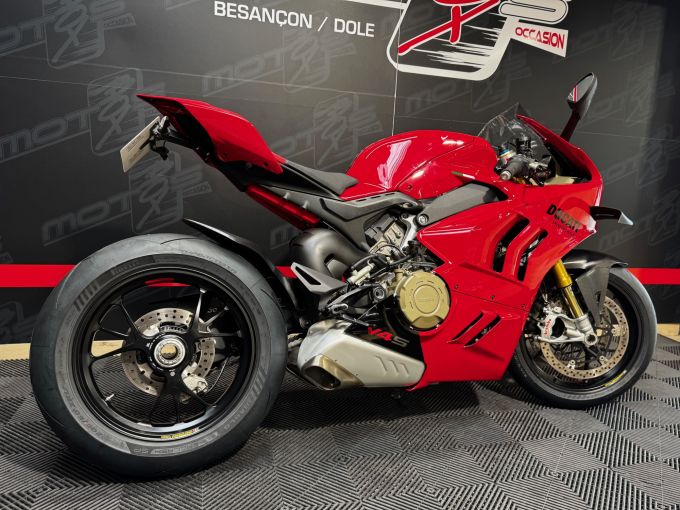 DUCATI PANIGALE 1103 V4 4