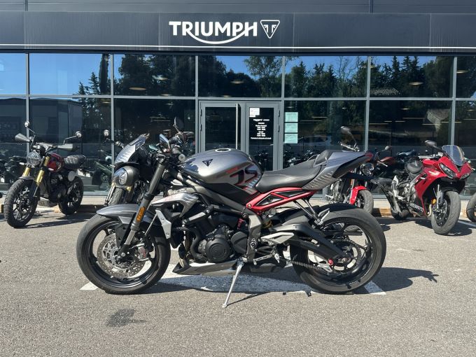 TRIUMPH STREET TRIPLE 765 RS 4