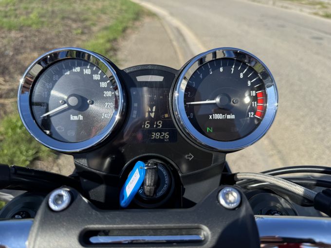 KAWASAKI Z 900 RS SE 4