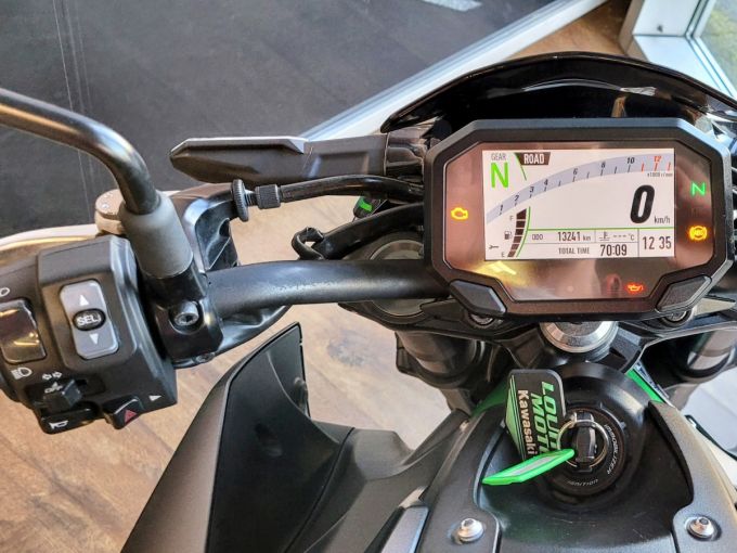 KAWASAKI Z 900 4