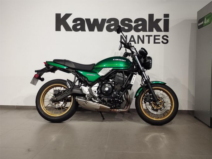 KAWASAKI Z650RS 4