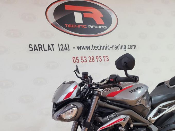 TRIUMPH STREET TRIPLE 765 RS 4