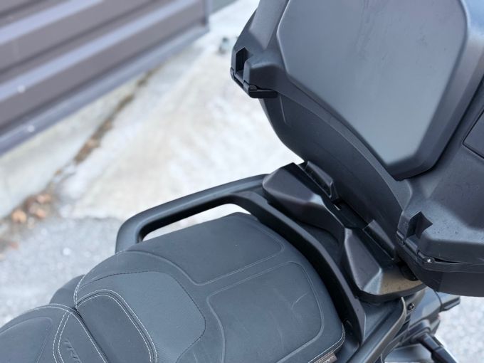 YAMAHA TRACER 9 4