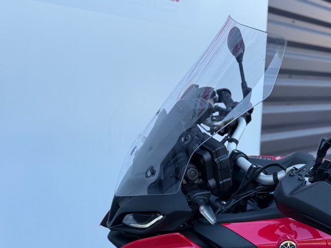 YAMAHA TRACER 9 4