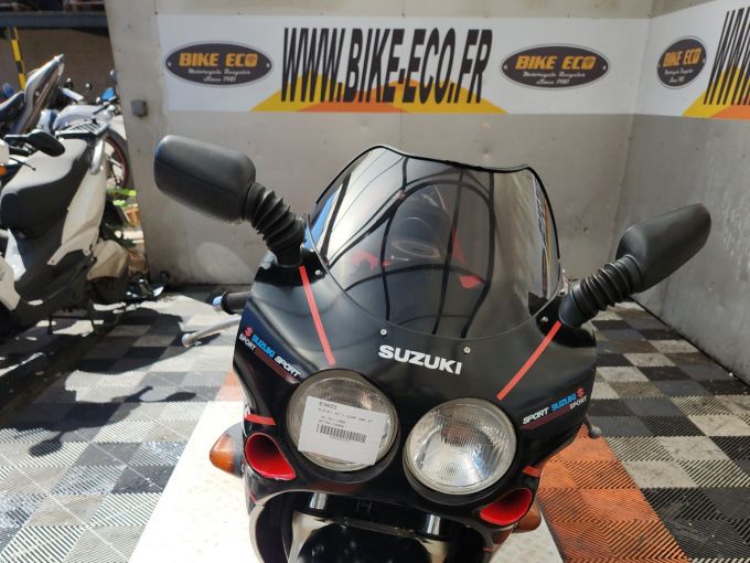 SUZUKI GSX-R 400 SP 1989 4