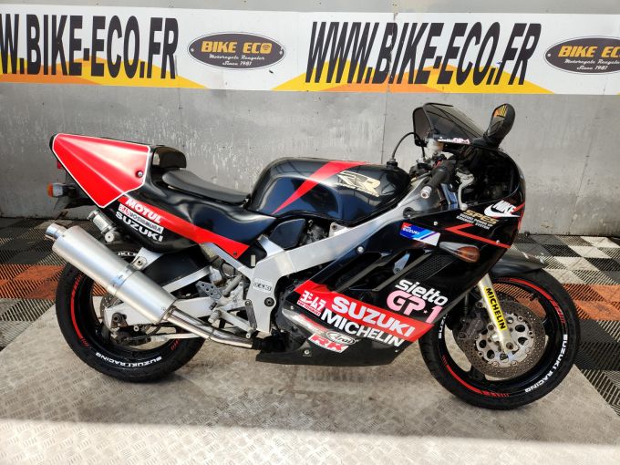 SUZUKI GSX-R 400 SP 1989 4