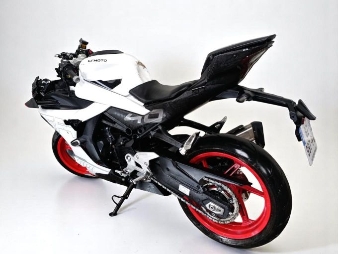 CF MOTO SR 450 4