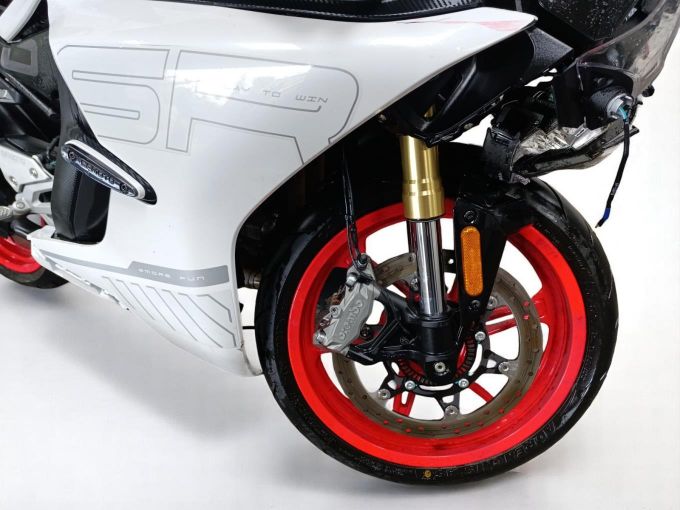 CF MOTO SR 450 4