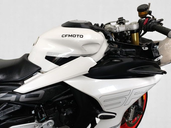 CF MOTO SR 450 4