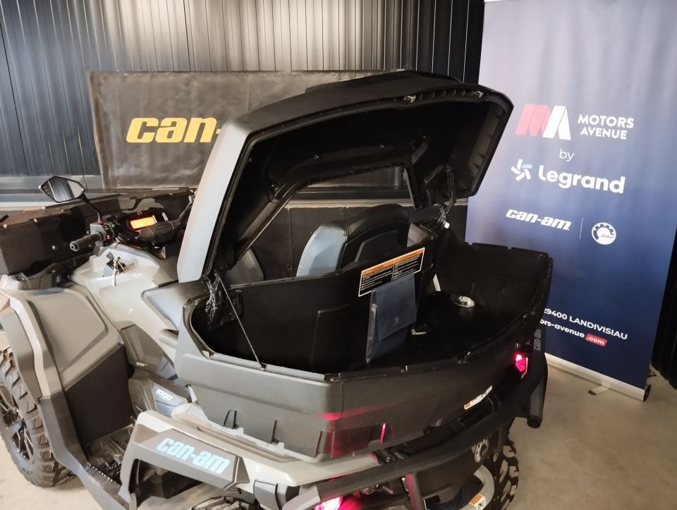 CAN-AM OUTLAN1000MAXT3 4