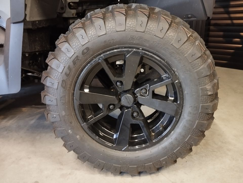 CAN-AM OUTLAN1000MAXT3 4