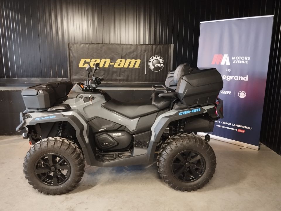 CAN-AM OUTLAN1000MAXT3 4