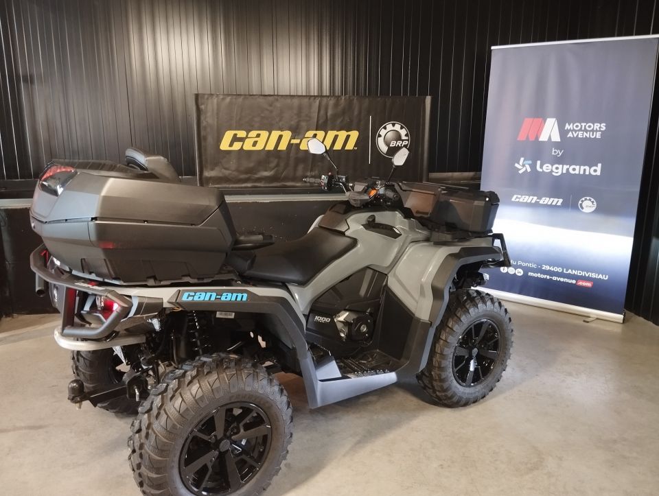 CAN-AM OUTLAN1000MAXT3 4