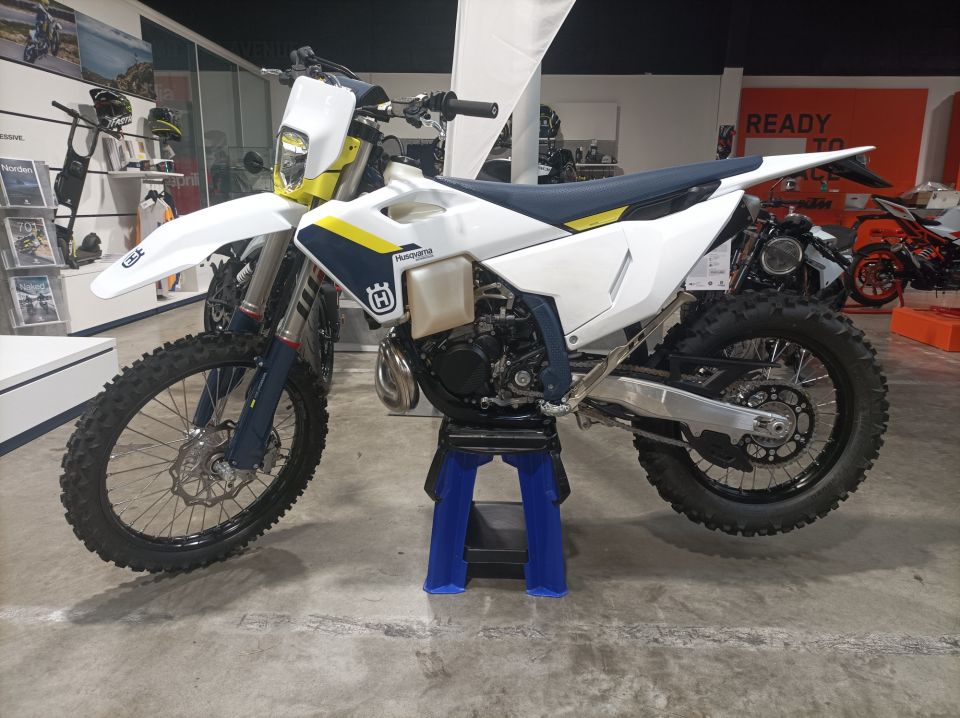 HUSQVARNA TE 250 4