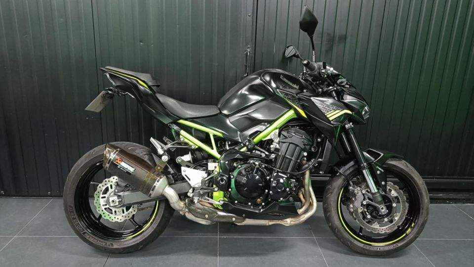 KAWASAKI Z 900 4