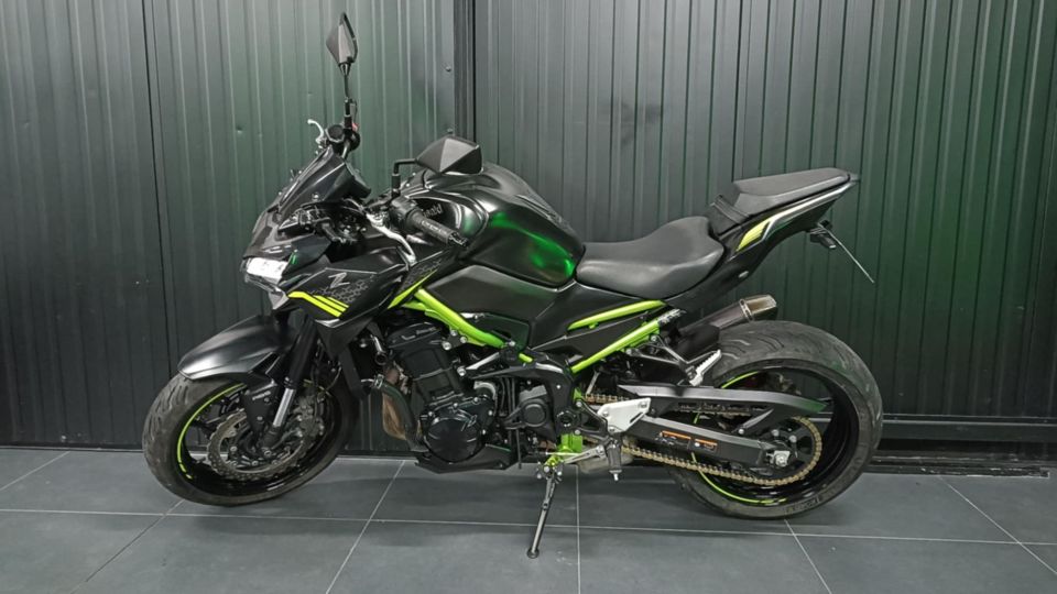 KAWASAKI Z 900 4