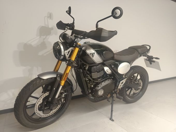 TRIUMPH Scrambler 400 X 4