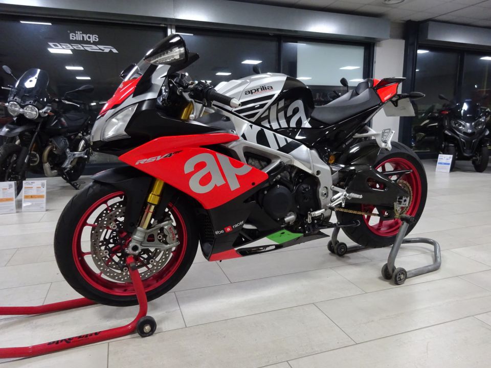 APRILIA RSV4 1000 RF 4