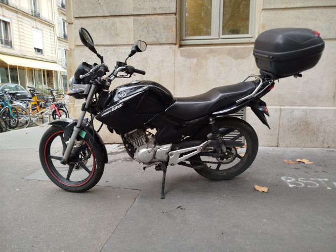 YAMAHA YBR 125 4