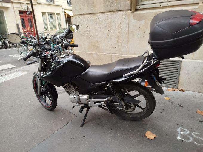 YAMAHA YBR 125 4