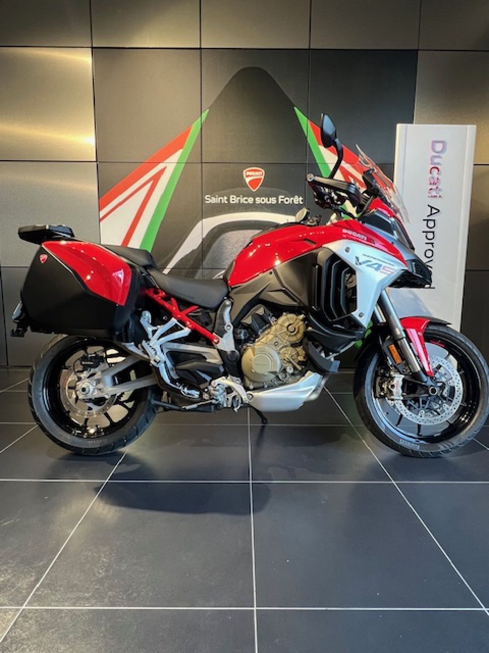 DUCATI MULTISTRADA V4 S 4