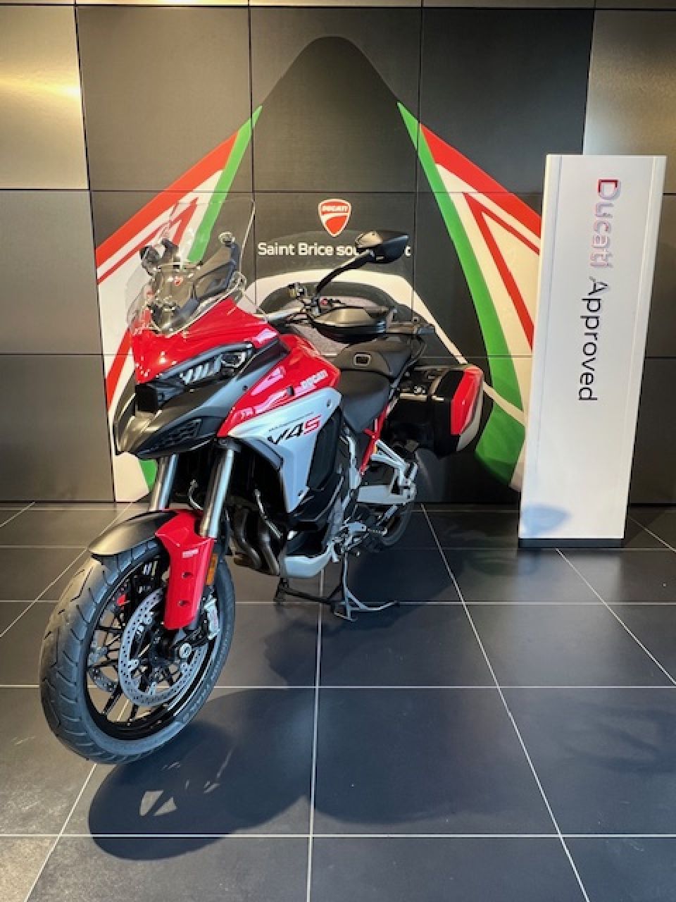 DUCATI MULTISTRADA V4 S 4